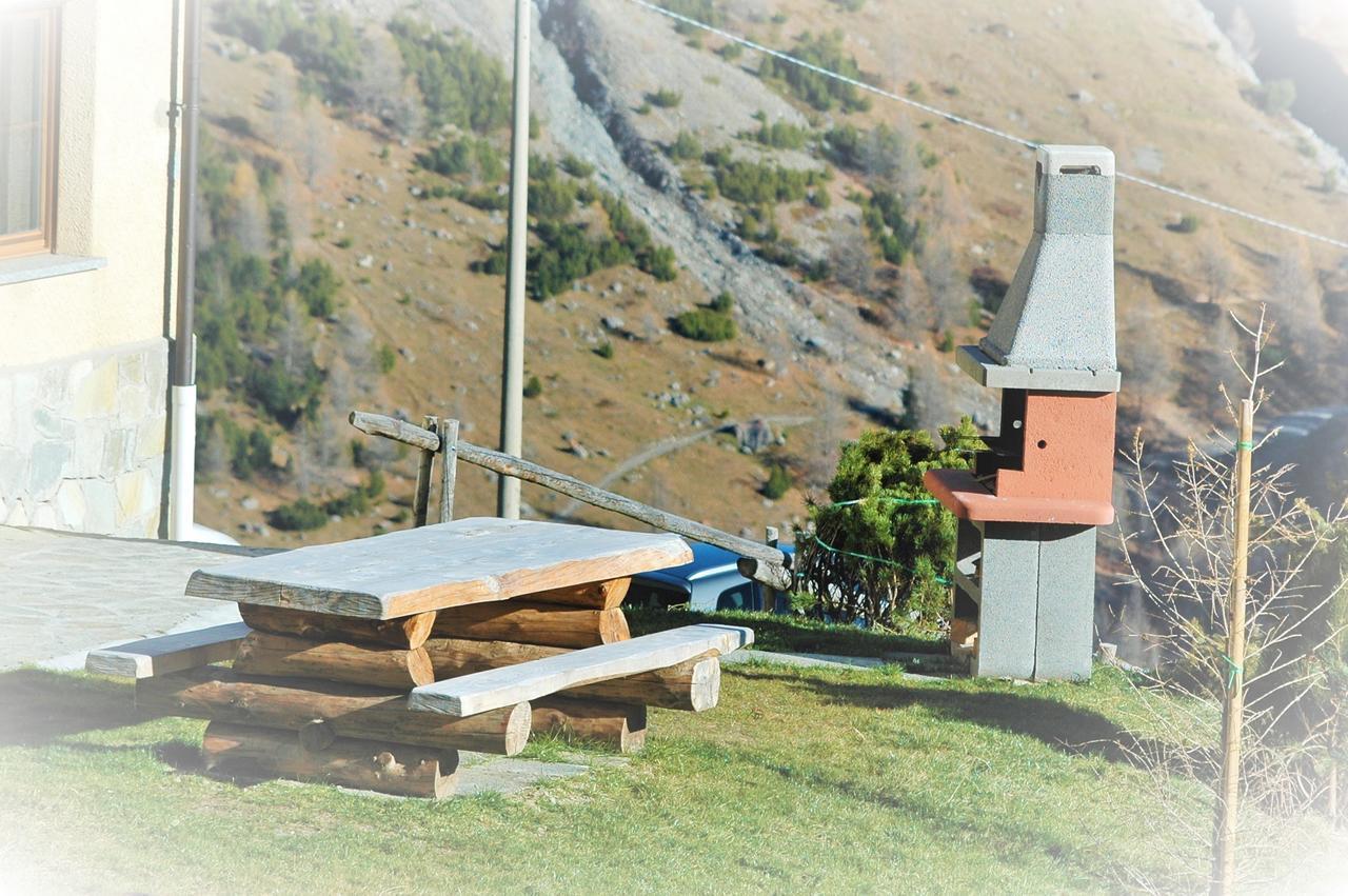 Chalet Li Baita Genny Livigno Exterior photo